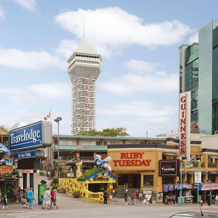 Travelodge By Wyndham Niagara Falls At The Falls Esterno foto