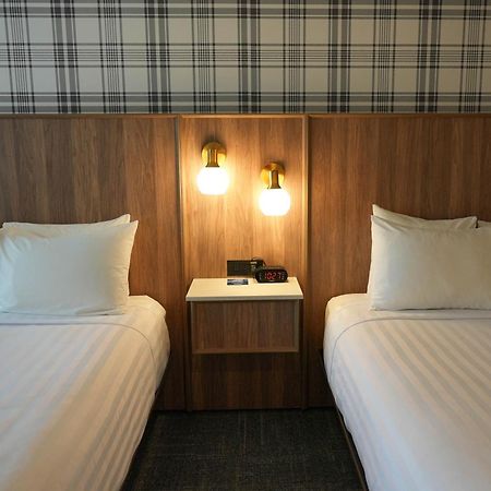 Travelodge By Wyndham Niagara Falls At The Falls Esterno foto