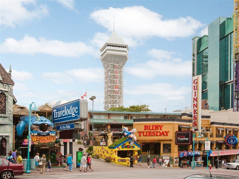 Travelodge By Wyndham Niagara Falls At The Falls Esterno foto